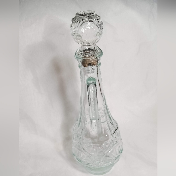 Vintage Daisy Green clear Glass Decanter pitcher cork stopper. - Picture 12 of 13